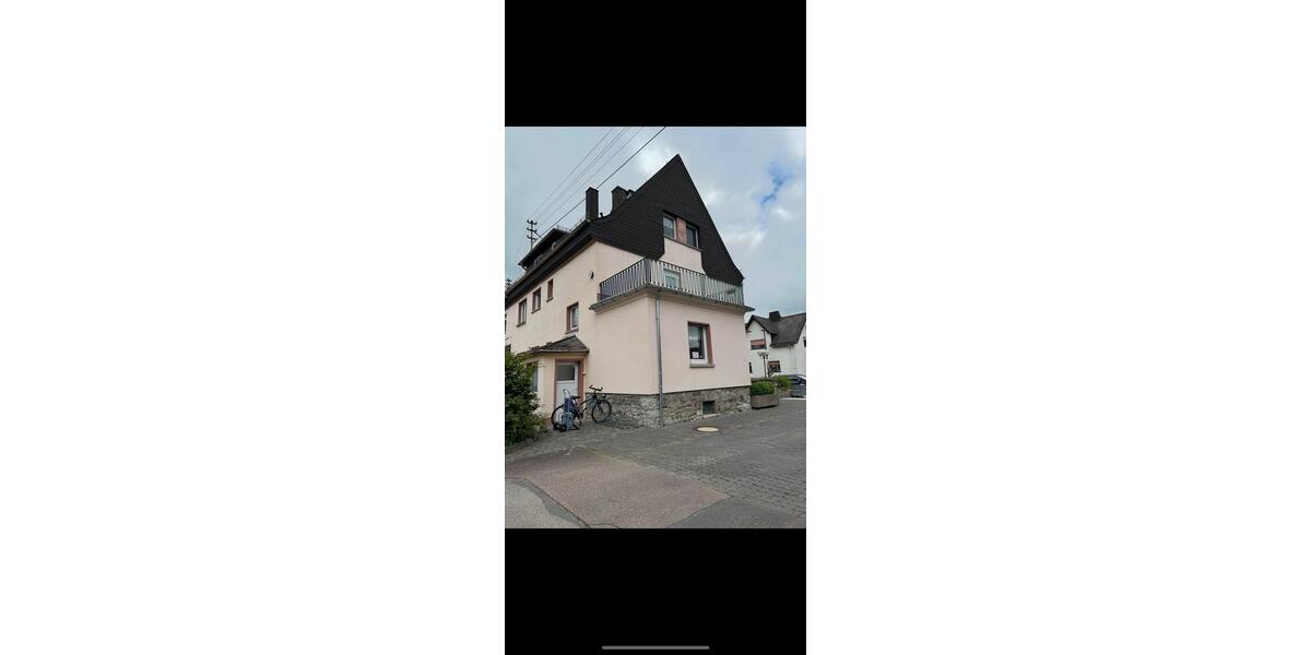 Dachgeschoßwohnung Ötzingen - 3 Zimmer, 80 m&sup2;, 950&euro; | Angebot:26199316