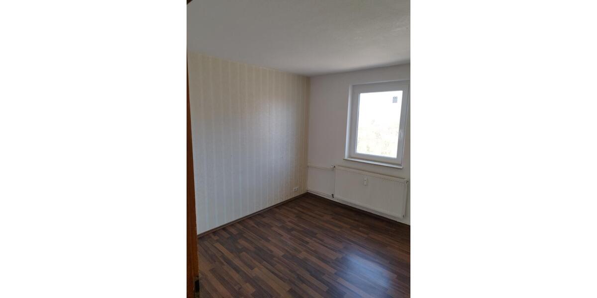 Etagenwohnung Bad Münder am Deister - 4 Zimmer, 115 m&sup2;, 650&euro; | Angebot:25459170