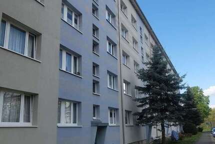 Wohnung zum Mieten in Döbeln 239 € 47.15 m²