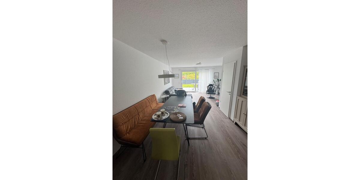 Reihenhaus Bad Endbach - 6 Zimmer, 128 m&sup2;, 1.350&euro; | Angebot:26604950