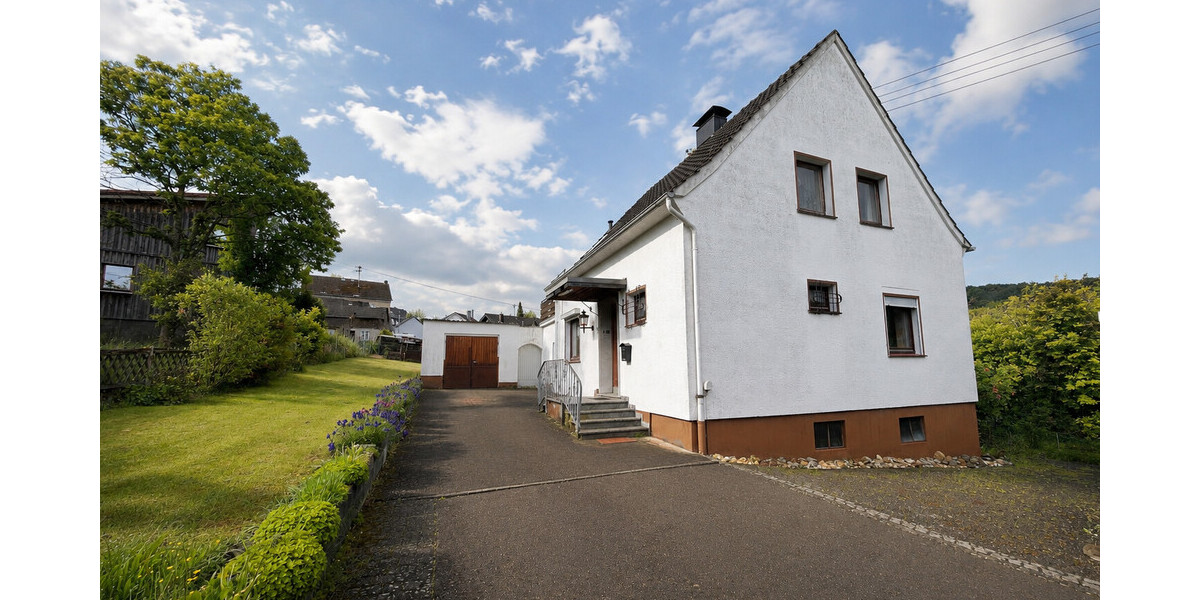 Einfamilienhaus mit großem Garten - Einfamilienhaus Königswinter / Thomasberg Thomasberg | Angebot:27070556