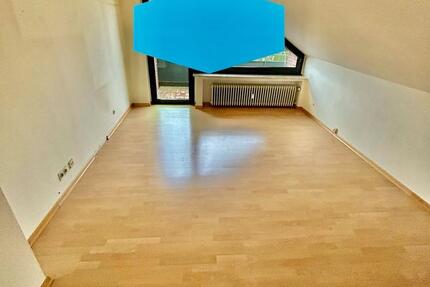 Dachgeschosswohnung im Zentrum 2 zimmer