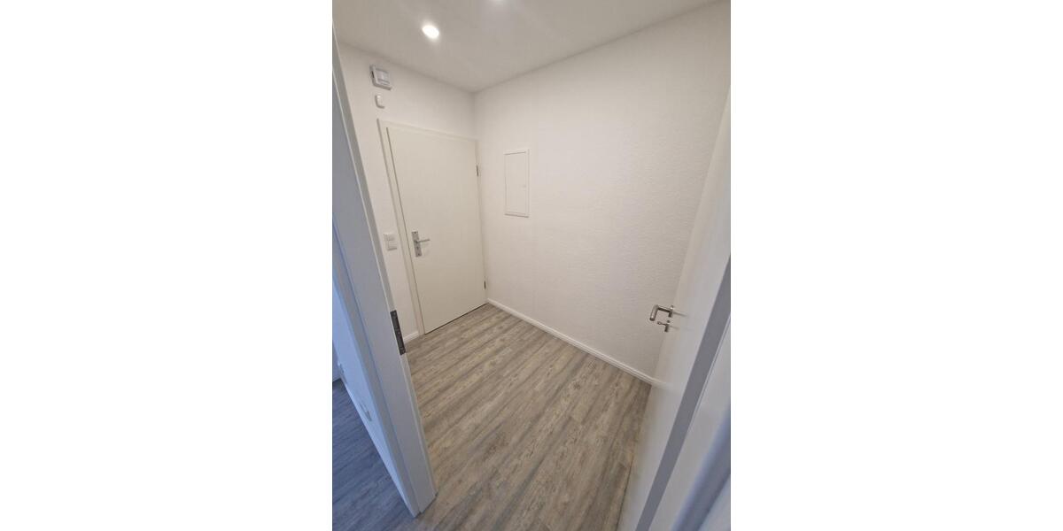 Erdgeschoßwohnung Isernhagen - 3 Zimmer, 75 m&sup2;, 950&euro; | Angebot:25409436