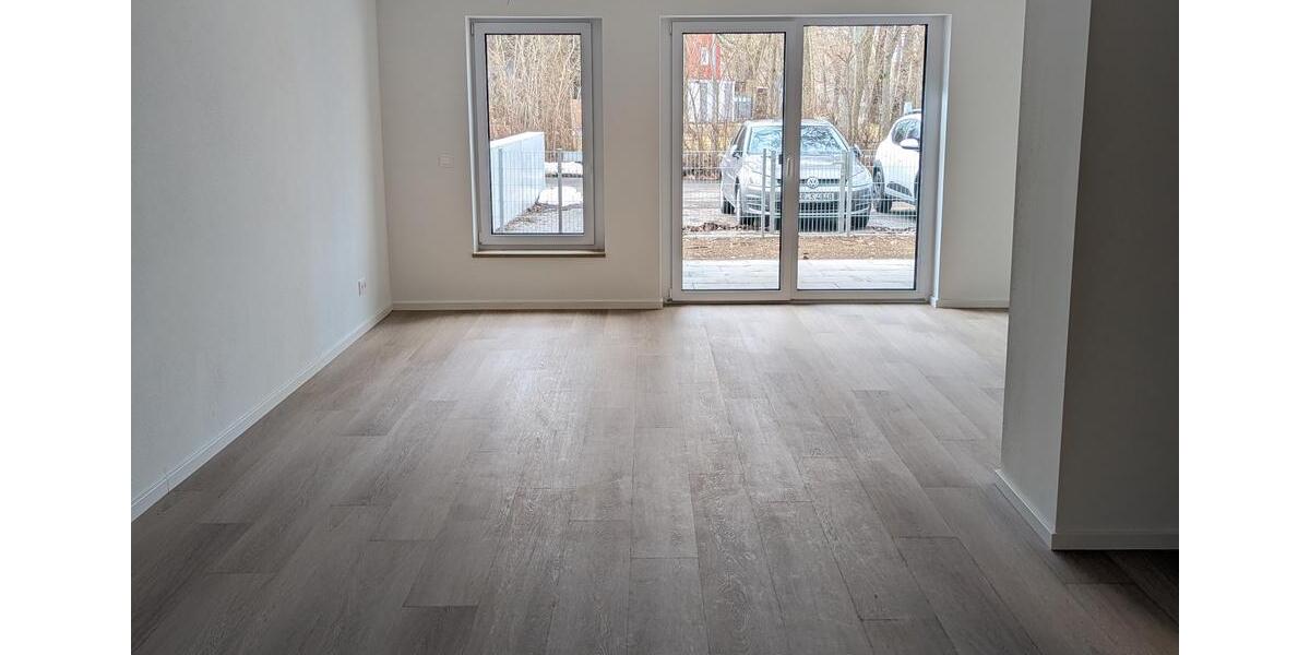 Erdgeschoßwohnung Straubing - 3 Zimmer, 75 m&sup2;, 975&euro; | Angebot:26636169