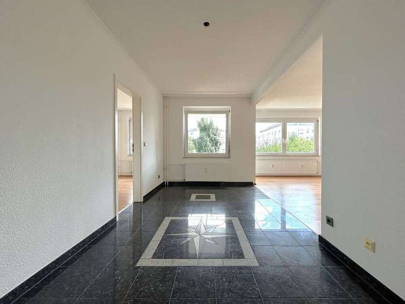 Wohnung zum Mieten in Laatzen 690 € 91 m²