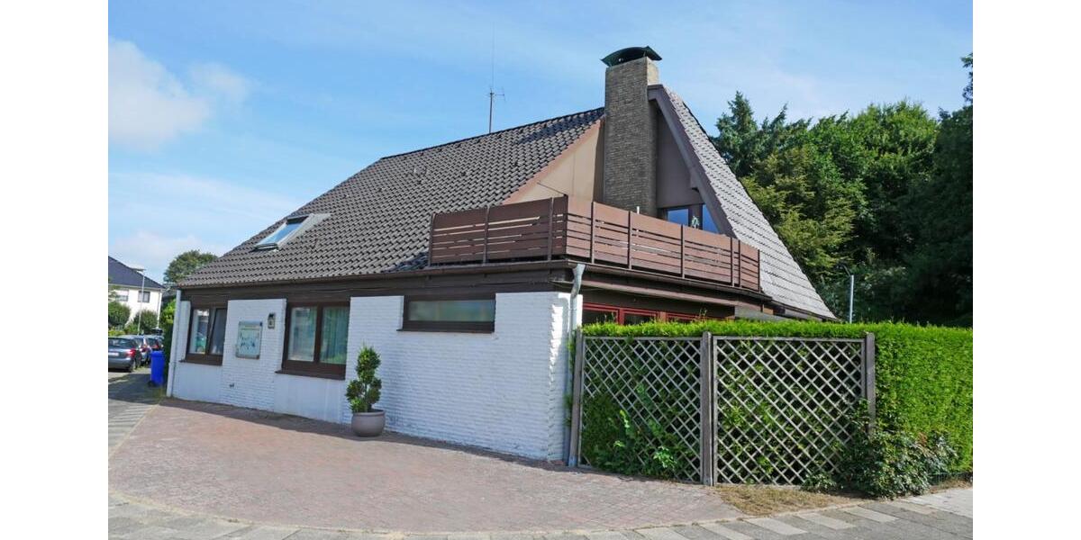 Erdgeschoßwohnung Cuxhaven Duhnen - 5 Zimmer, 143 m&sup2;, 1.400&euro; | Angebot:25887208