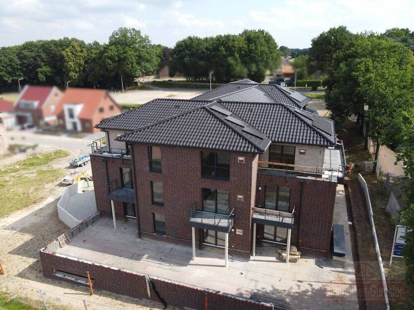 IMMOBILIEN GUMNIOR präsentiert: Exklusives Wohnen im Emsbürener Bogen mit Weitblick! 2 zimmer