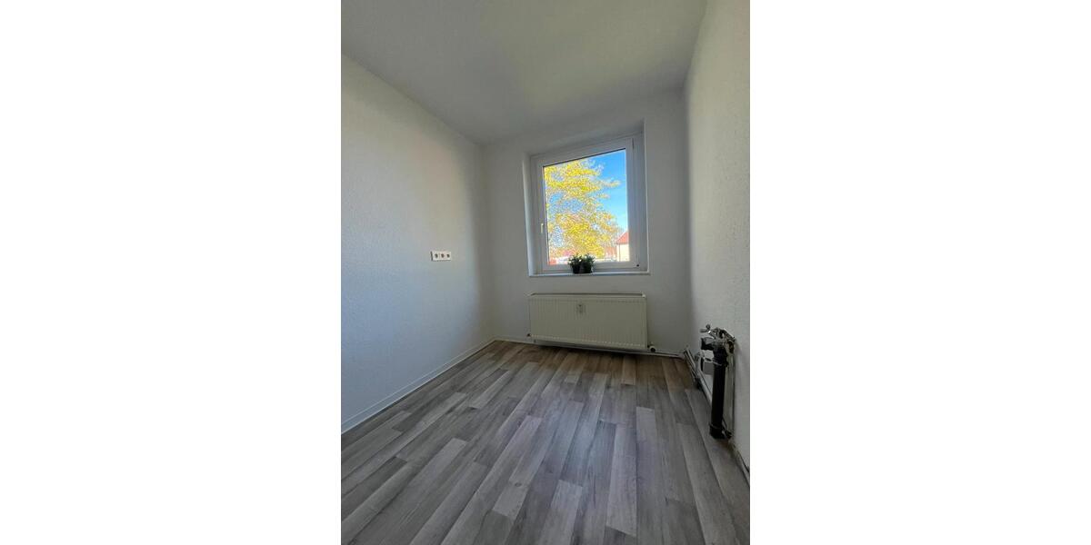Erdgeschoßwohnung Calbe (Saale) - 3 Zimmer, 60 m&sup2;, 480&euro; | Angebot:26365434