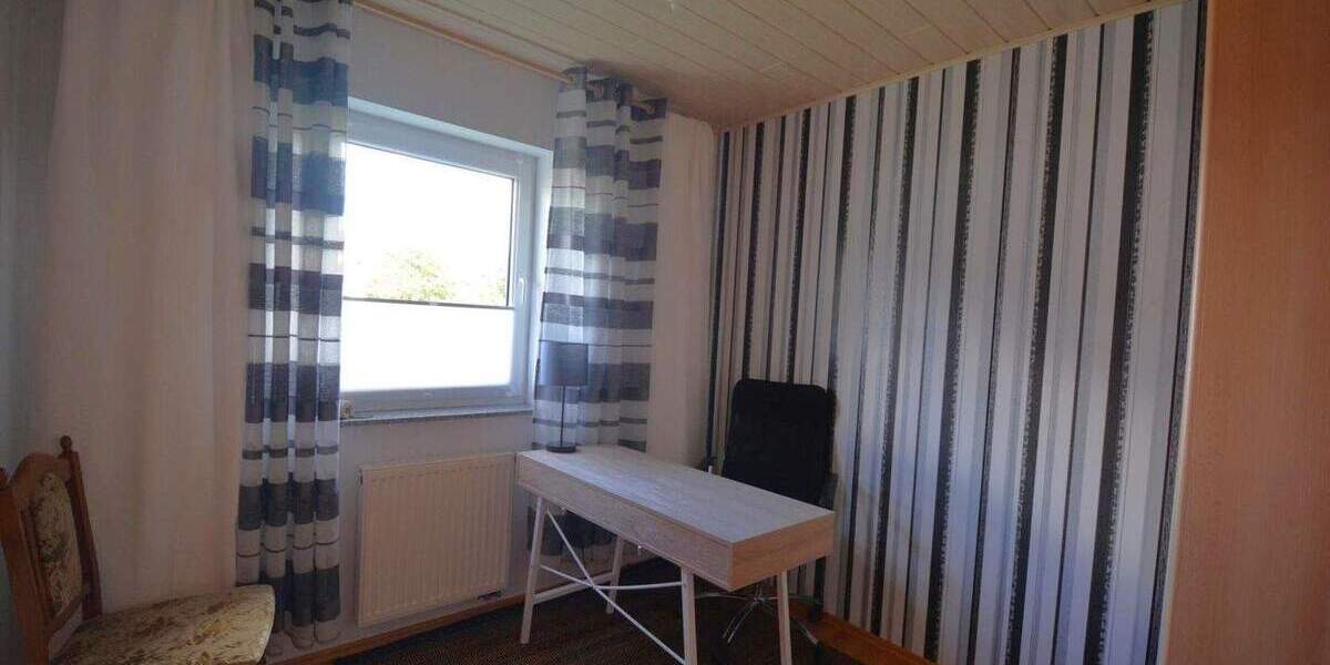 Doppelhaushälfte Gerolstein - 5 Zimmer, 112 m&sup2;, 1.300&euro; | Angebot:24632152