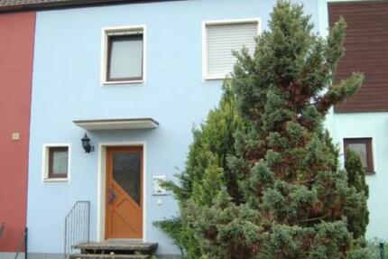 Haus Herzogenaurach - 5 Zimmer, 126 m&sup2;, 1.650&euro; | Angebot:26682503