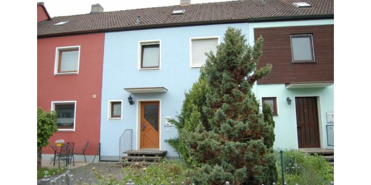 Reihenhaus Herzogenaurach - 5 Zimmer, 126 m&sup2;, 1.650&euro; | Angebot:26682503