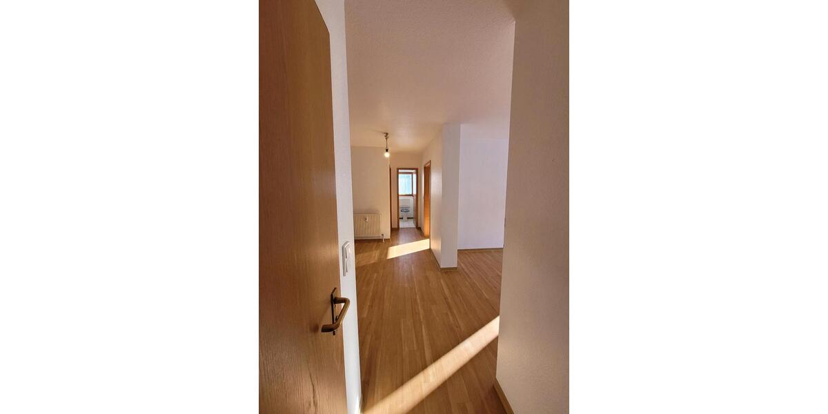 Erdgeschoßwohnung Buchen (Odenwald) - 3 Zimmer, 71 m&sup2;, 680&euro; | Angebot:24801976