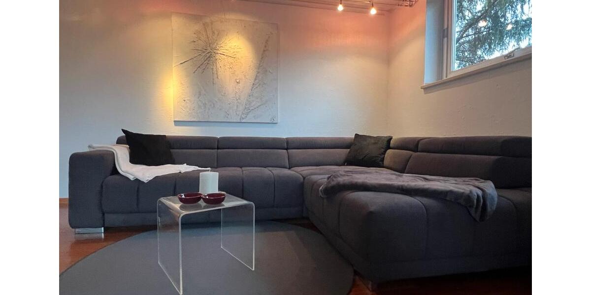 Wohnen auf Zeit Düsseldorf Stadtbezirk 5 - 4 Zimmer, 110 m&sup2;, 1.990&euro; | Angebot:24743870