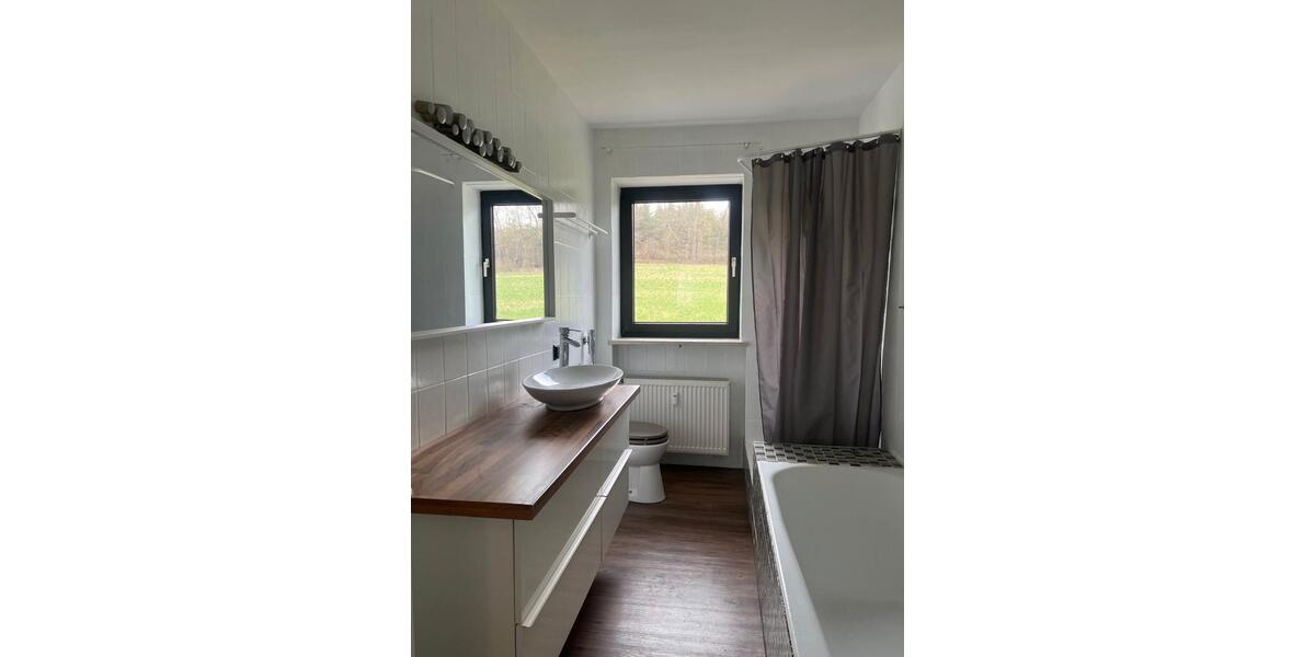 Wohnen auf Zeit Dingolfing - 3 Zimmer, 24 m&sup2;, 13&euro; | Angebot:26246255