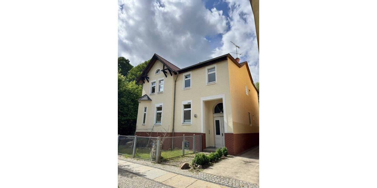 Etagenwohnung Eberswalde - 4 Zimmer, 127 m&sup2;, 1.300&euro; | Angebot:26891756