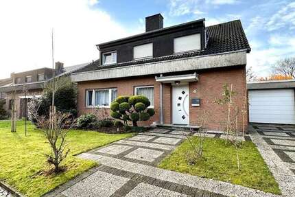 Haus zum Mieten in Grevenbroich 2.300 € 151.9 m² 6 zimmer