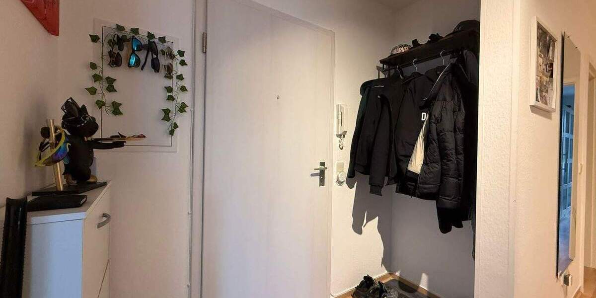 Etagenwohnung Schweinfurt Hochfeld-Steinberg - 3 Zimmer, 68 m&sup2;, 580&euro; | Angebot:24856596