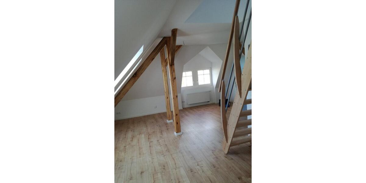 Dachgeschoßwohnung Friesack - 1 Zimmer, 35 m&sup2;, 380&euro; | Angebot:26032852