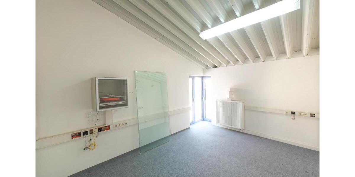 Gewerbeobjekt Würzburg Lengfeld - 2.310&euro; | Angebot:22214096