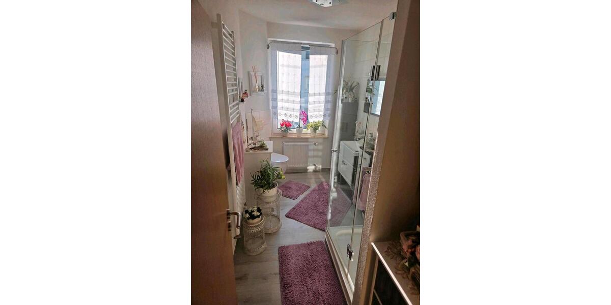 Etagenwohnung Staßfurt Löderburg - 2 Zimmer, 63 m&sup2;, 303&euro; | Angebot:26320420