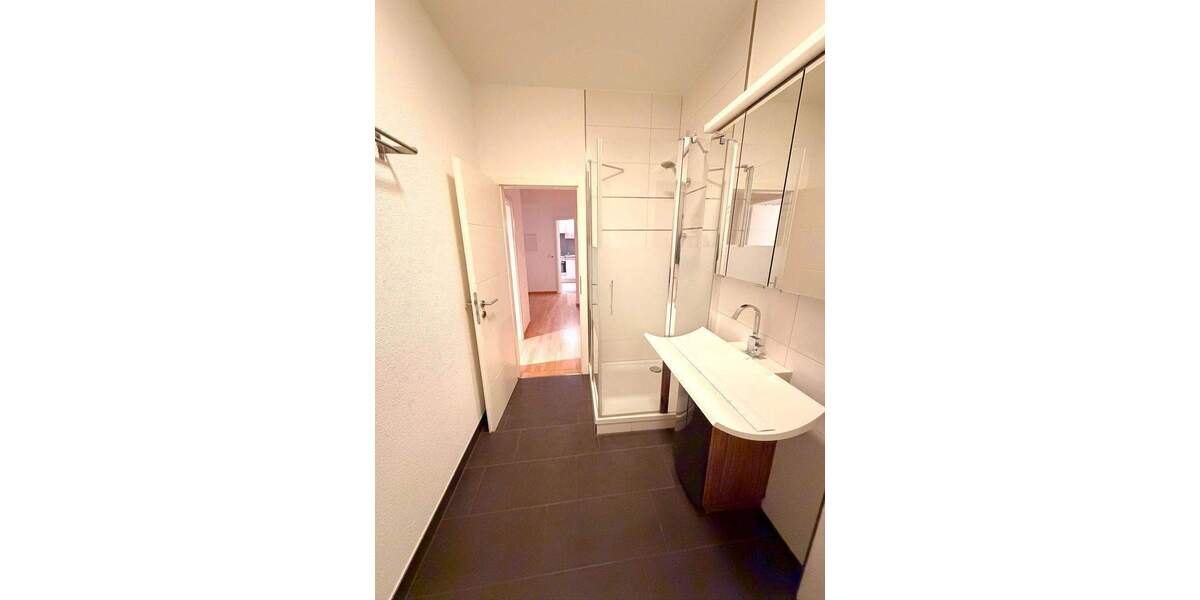 Etagenwohnung Schweich - 2 Zimmer, 73 m&sup2;, 670&euro; | Angebot:26188103