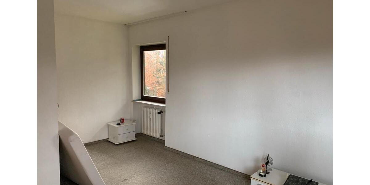 Etagenwohnung Sankt Ingbert - 1 Zimmer, 30 m&sup2;, 470&euro; | Angebot:24851910