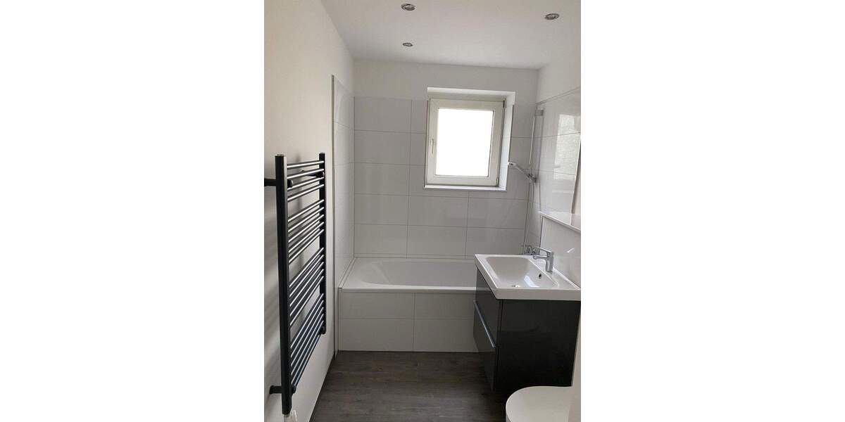 2Zimmer renoviert - ideal für ein Single oder Paar 2 zimmer