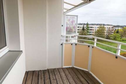 Wohnung zum Mieten in Weißenfels 418,23 € 61.96 m²