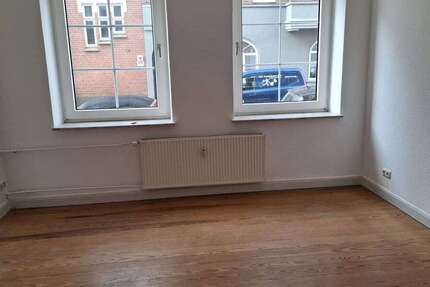 Wohnung Neumünster Faldera - 1.5 Zimmer, 40 m&sup2;, 360&euro; | Angebot:26660506