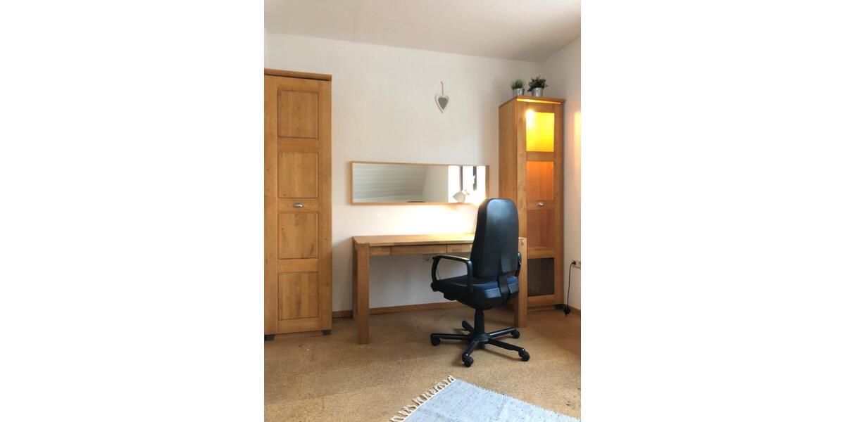 Wohnen auf Zeit Heide - 1 Zimmer, 16 m&sup2;, 330&euro; | Angebot:12260865