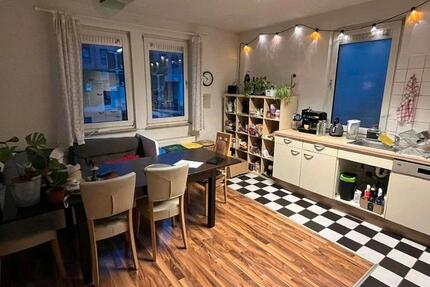 Wohnen auf Zeit Ludwigsburg - 8 Zimmer, 112 m&sup2;, 440&euro; | Angebot:25844022