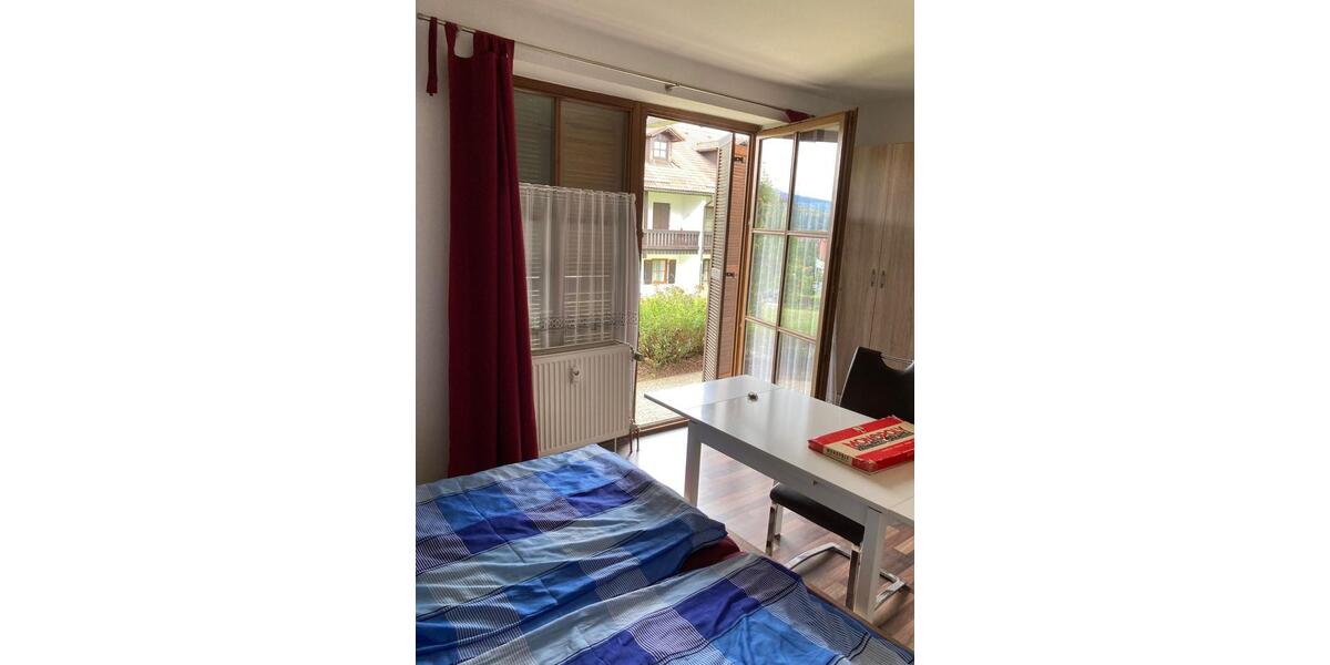 Etagenwohnung Zwiesel - 1 Zimmer, 28 m&sup2;, 320&euro; | Angebot:25422511