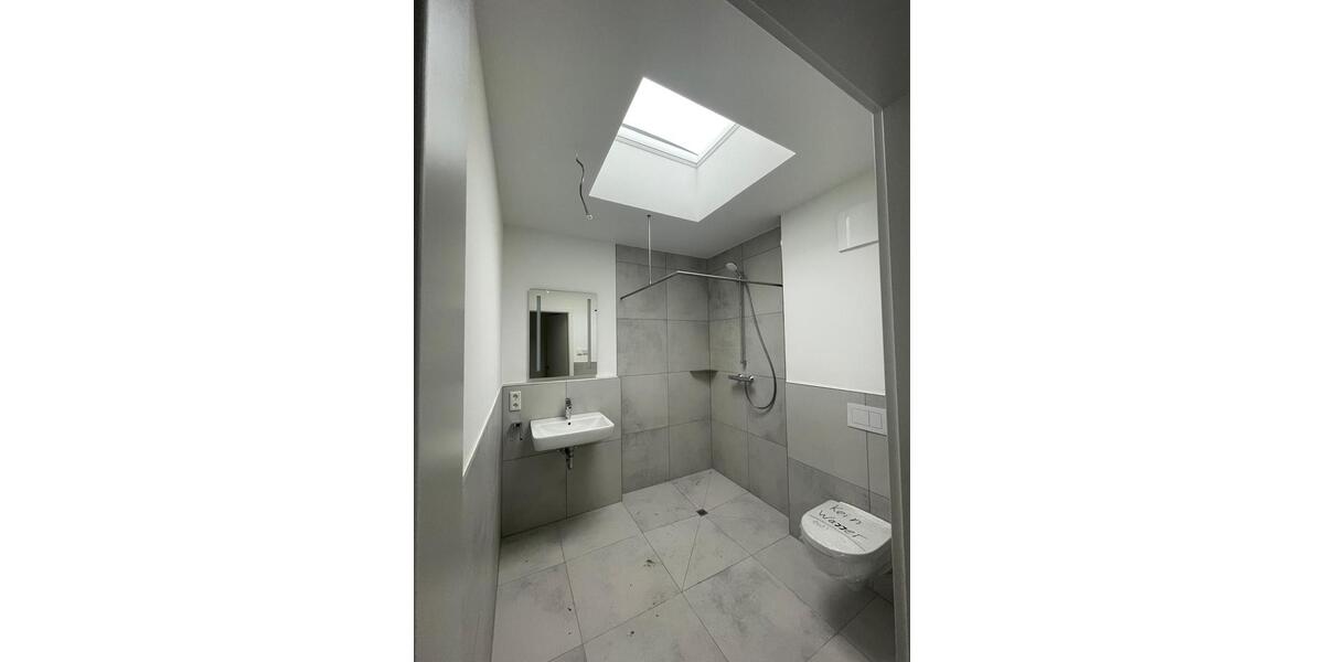 Dachgeschoßwohnung Münster Münster-Ost - 4 Zimmer, 93 m&sup2;, 1.298&euro; | Angebot:26532544