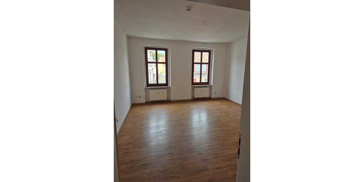 Etagenwohnung Bad Freienwalde (Oder) - 2 Zimmer, 65 m&sup2;, 420&euro; | Angebot:25790251