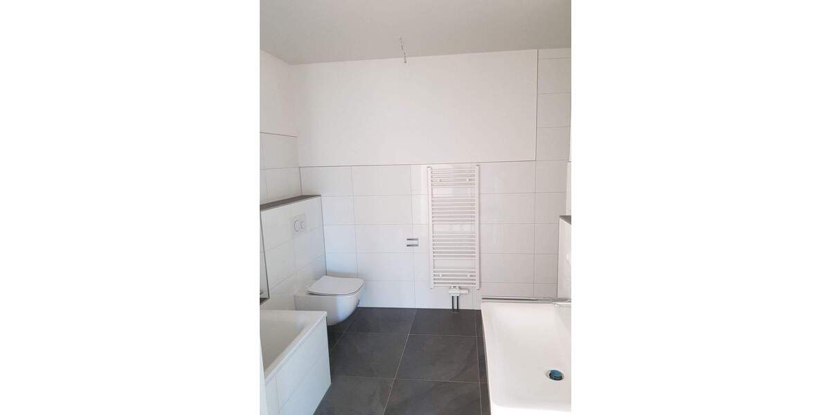 Etagenwohnung Weil am Rhein - 3 Zimmer, 93 m&sup2;, 1.525&euro; | Angebot:25703784