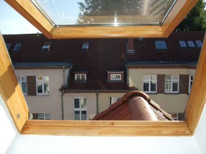 Ideal für Single++kleine, gemütliche 2-Zimmer-Wohnung++unterm Dach 2 zimmer