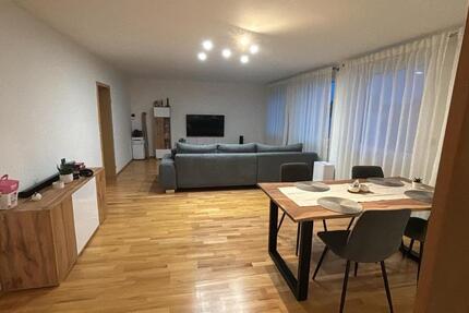 Wohnung Saarbrücken West - 3 Zimmer, 88 m&sup2;, 630&euro; | Angebot:26535502
