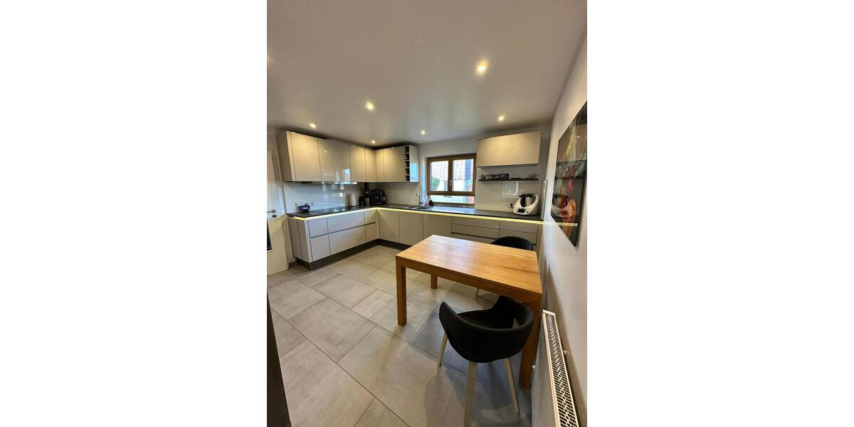 Reihenhaus Schömberg - 4.5 Zimmer, 116 m&sup2;, 1.550&euro; | Angebot:25067228