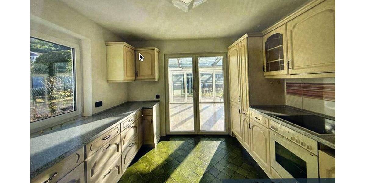 Mehrfamilienhaus, Wohnhaus Lahr/Schwarzwald Lahr - 7 Zimmer, 185 m&sup2;, 990&euro; | Angebot:26244055