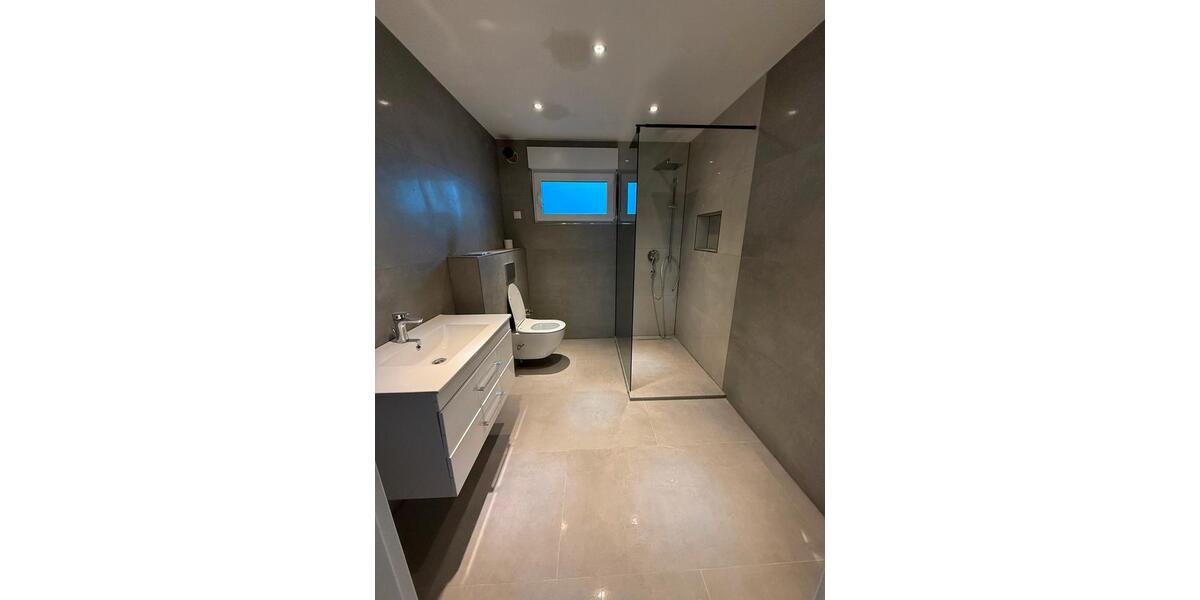 Erdgeschoßwohnung Neuberg - 3 Zimmer, 100 m&sup2;, 1.100&euro; | Angebot:24496928