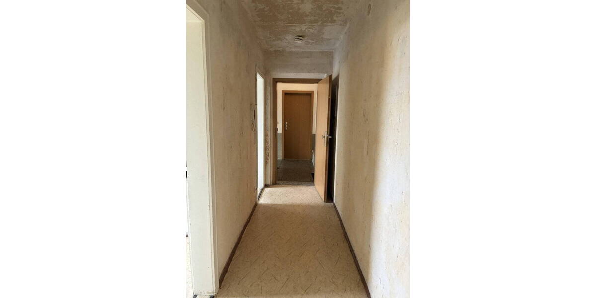 Etagenwohnung Dessau-Roßlau Innenstadt - 2 Zimmer, 48 m&sup2;, 388&euro; | Angebot:26377284