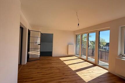 Wohnung Meißner - 4 Zimmer, 97 m&sup2;, 780&euro; | Angebot:26348423