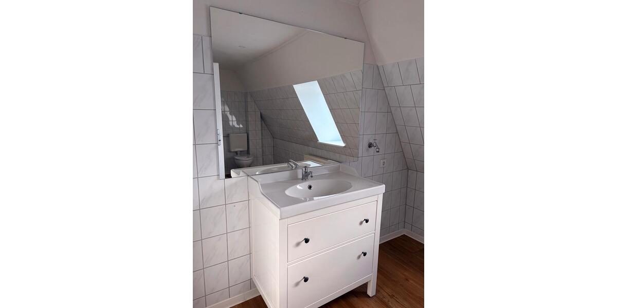 Etagenwohnung Leck - 3 Zimmer, 166 m&sup2;, 1.100&euro; | Angebot:25934977