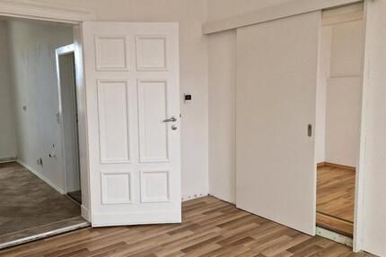 Wohnung Haldensleben - 3 Zimmer, 75 m&sup2;, 680&euro; | Angebot:26022684