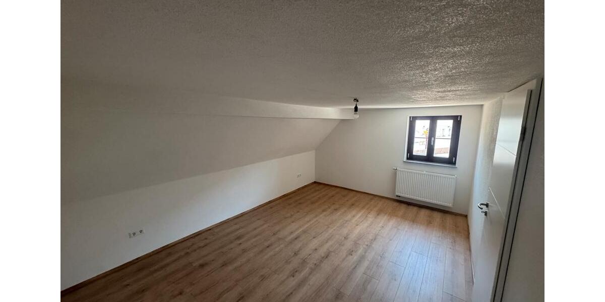 Etagenwohnung Kehl - 2 Zimmer, 55 m&sup2;, 750&euro; | Angebot:26283893