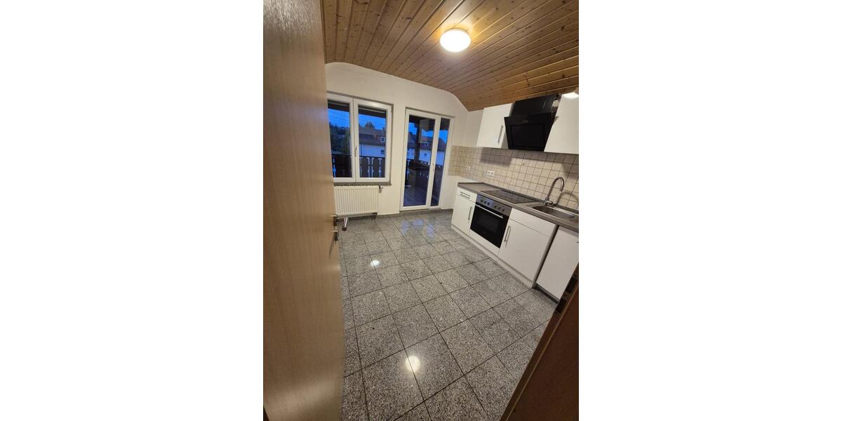 Dachgeschoßwohnung Inzigkofen - 4 Zimmer, 80 m&sup2;, 900&euro; | Angebot:26546742