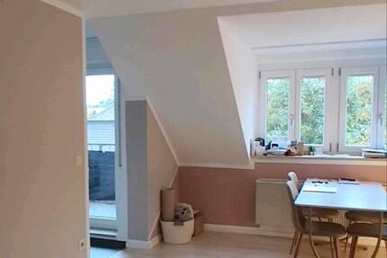 3-room Apartment in Buchloe – Furnished, bright & quiet top-floor zimmer