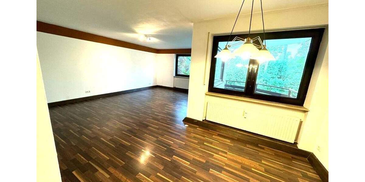 Etagenwohnung Amberg - 3 Zimmer, 95 m&sup2;, 950&euro; | Angebot:23801665