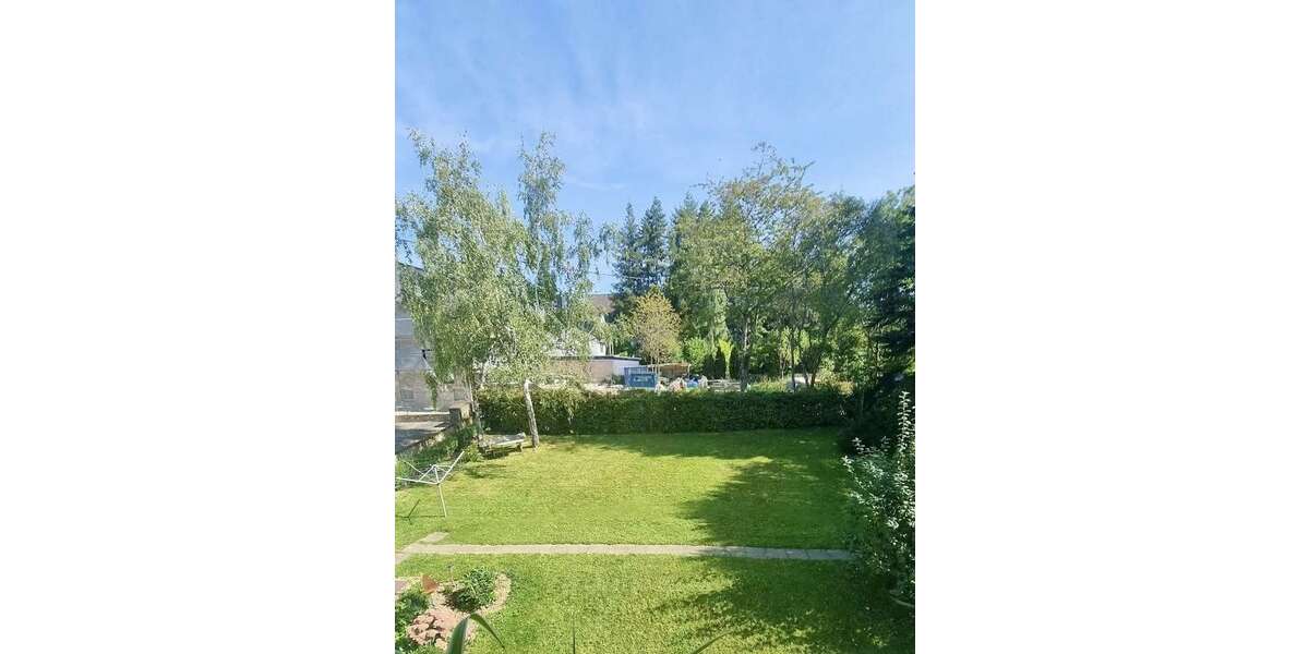 Etagenwohnung Trier Kürenz - 3.5 Zimmer, 90 m&sup2;, 800&euro; | Angebot:25292430