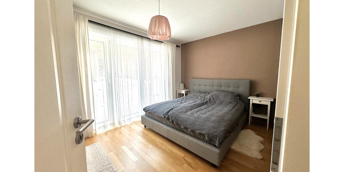 Möblierte 3-Zi-Whg mit Garten am Samerberg (1 Jahr befristet) 3 zimmer